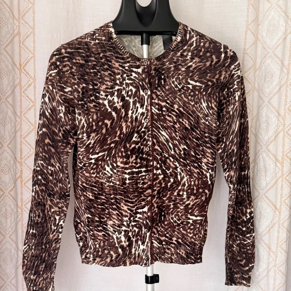 Liz Claiborne animal tiger print cardigan - Picture 6 of 7